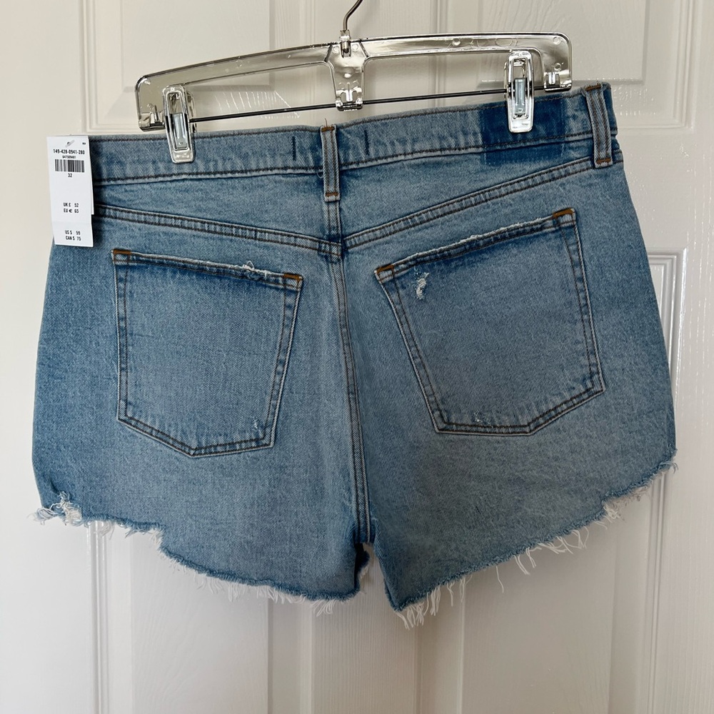 Abercrombie & Fitch Mom Light Blue Jean Shorts, size 14, new - Picture 6 of 6